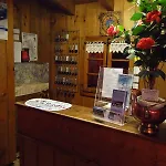 Restaurant Du Crêt Hotel Bourg-Saint-Pierre