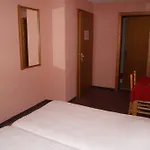 Hotel Restaurant Du Cret 3*